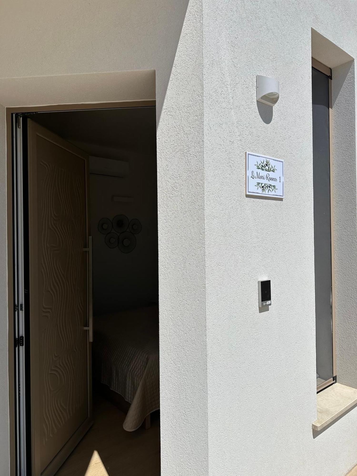 Li Mori Rooms Lizzanello Exterior foto